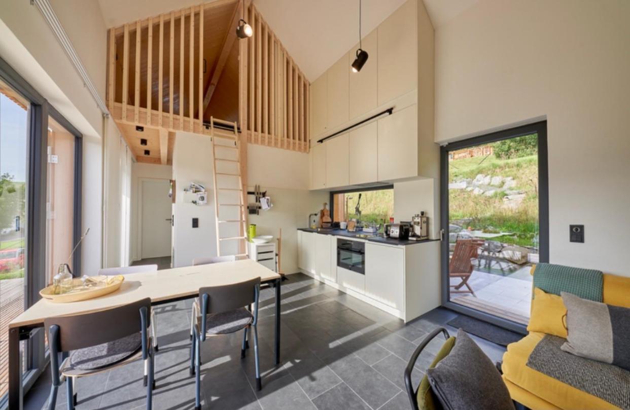 Eifelhausaufzeit-Vulkaneifel-Architekten-Chalet Mit Sauna Im Vulkankrater Immerath Dış mekan fotoğraf