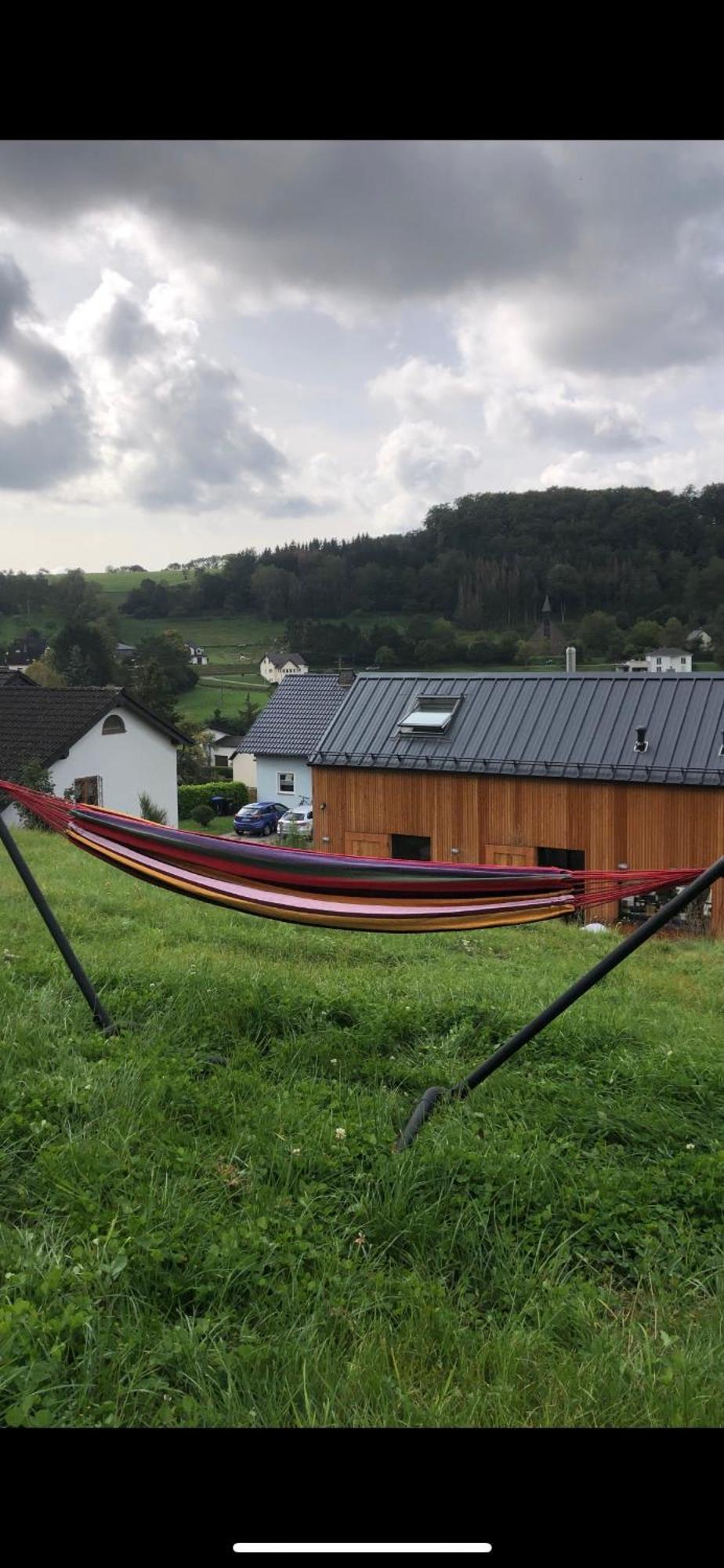 Eifelhausaufzeit-Vulkaneifel-Architekten-Chalet Mit Sauna Im Vulkankrater Immerath Dış mekan fotoğraf